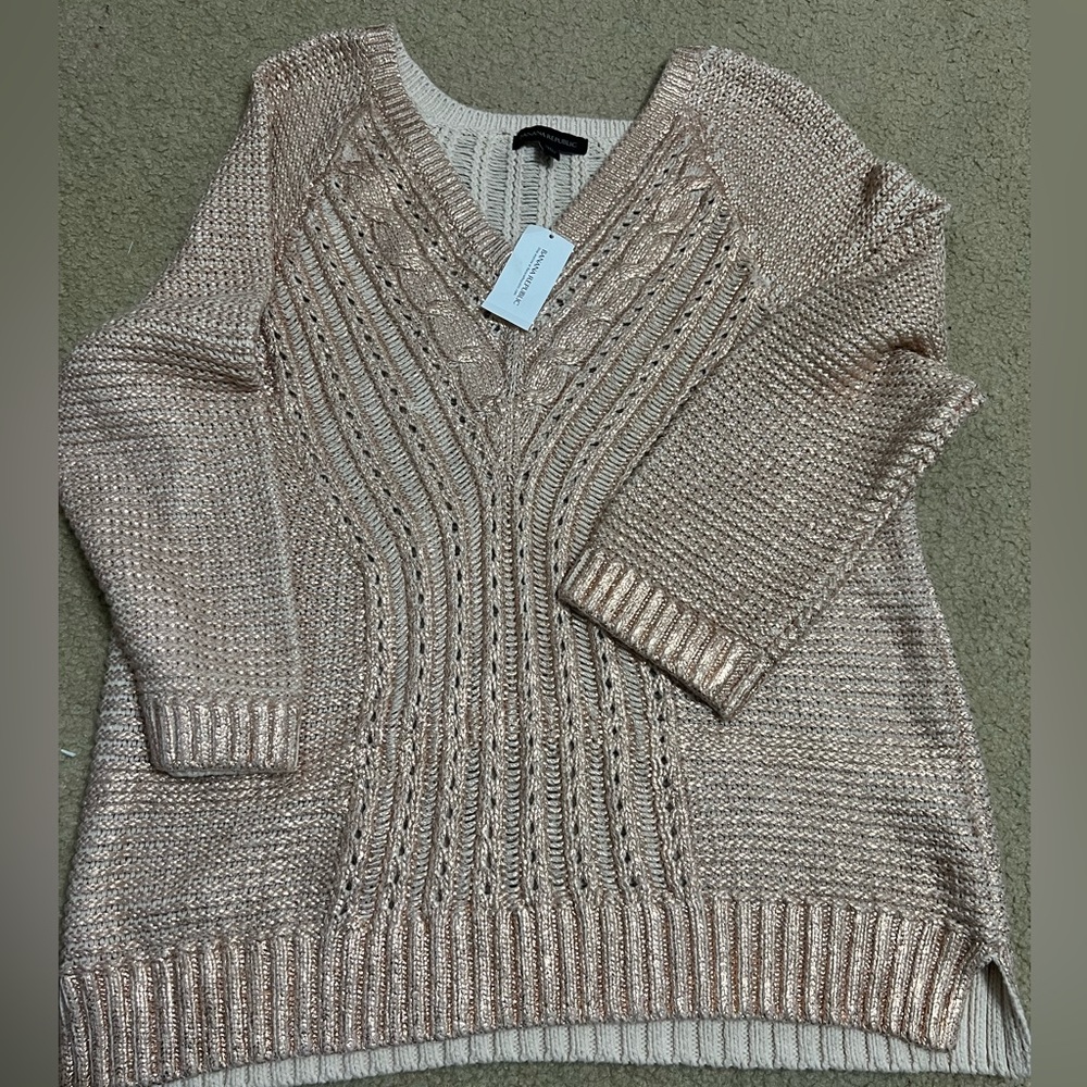 *NWT* Banana Republic Sweater